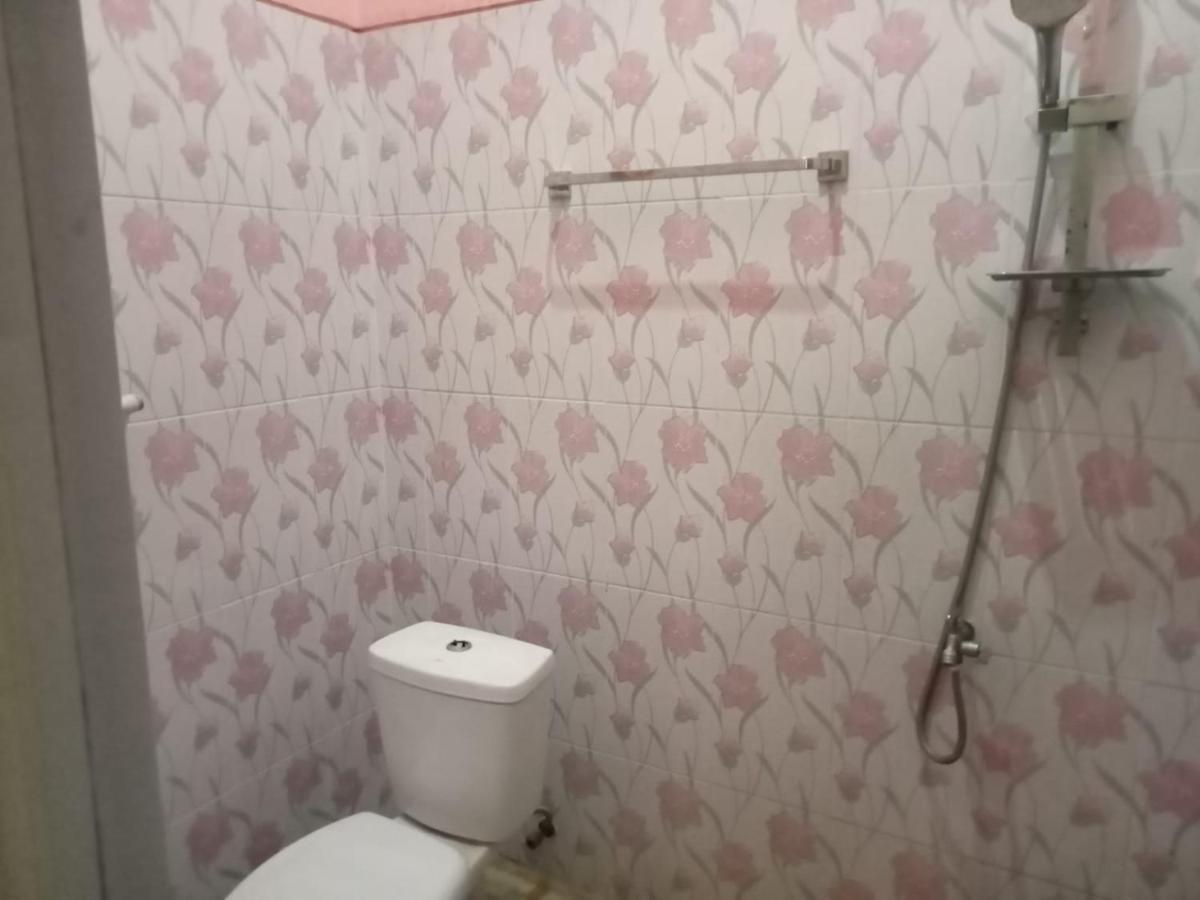 Cahaya Homestay Magelang Esterno foto