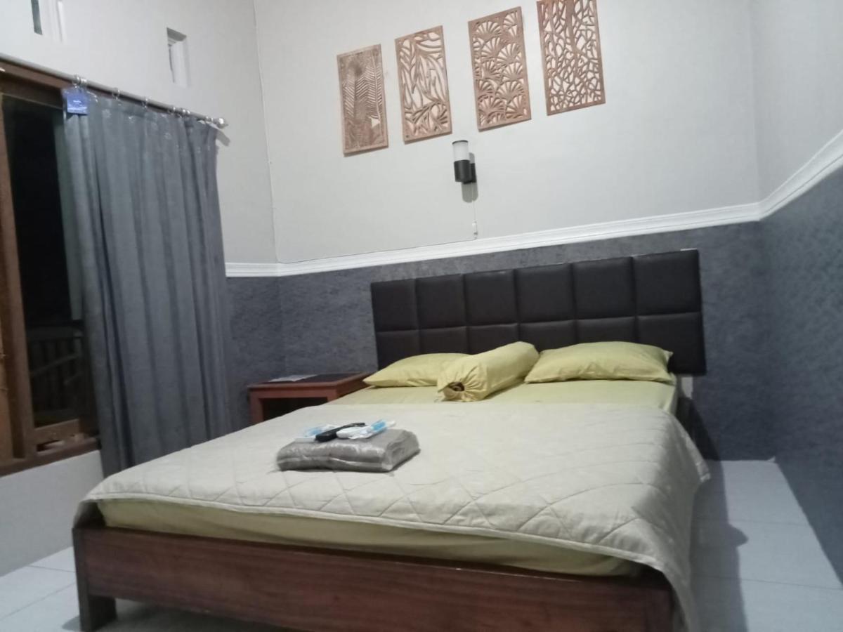 Cahaya Homestay Magelang Esterno foto